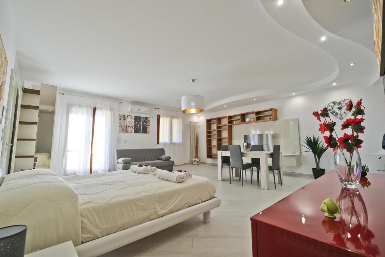 Modern House - 5 Stelle - Posto Auto Privato Brindisi Exterior photo